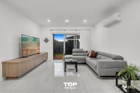 Property photo of 31 Andante Crescent Clyde VIC 3978
