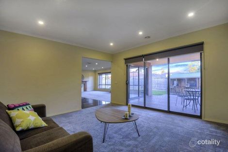 Property photo of 1 Goshawk Parade South Morang VIC 3752