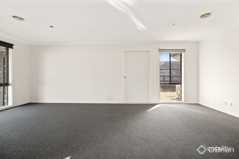 Property photo of 82 Oberon Drive Carrum Downs VIC 3201