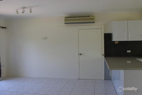 Property photo of 2/57 Baronia Crescent Holloways Beach QLD 4878