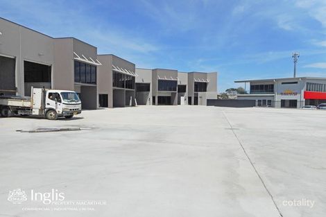 1-3 Lone Pine Pl, Smeaton Grange, NSW 2567