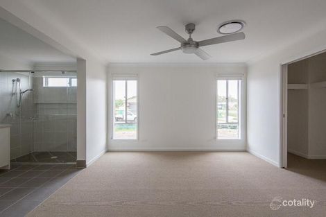 Property photo of 5 Otway Circuit Fitzgibbon QLD 4018