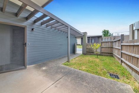 Property photo of 12/520 Evans Road Lynbrook VIC 3975