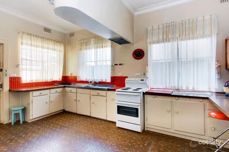 Property photo of 27 Hallett Road Erindale SA 5066