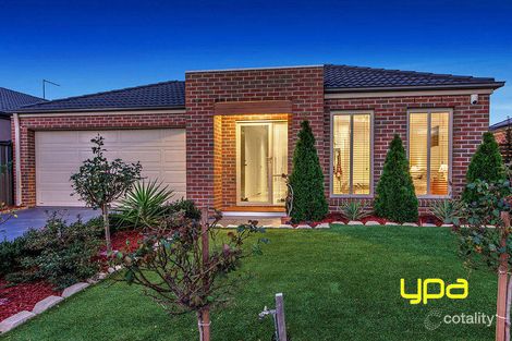 16 Peveril Ave, Derrimut, VIC 3026