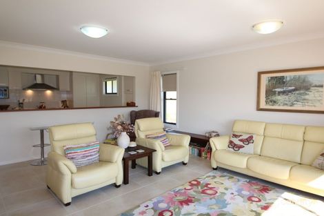 Property photo of 13 Twilight Close Red Head NSW 2430