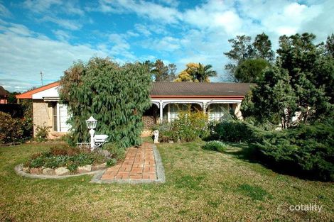 Property photo of 19 Oakhurst Close Avondale NSW 2530