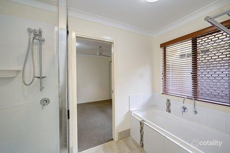 Property photo of 4 Golden Penda Court Kalkie QLD 4670