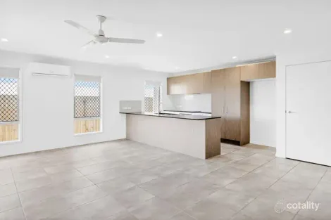 Property photo of 19 Macintyre Street Holmview QLD 4207