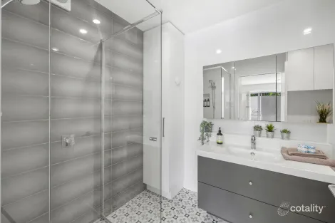 Property photo of 2/36 Mayfield Street Alexandra Headland QLD 4572