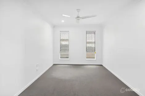 Property photo of 19 Macintyre Street Holmview QLD 4207