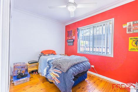 Property photo of 11 Warren Street South Tamworth NSW 2340