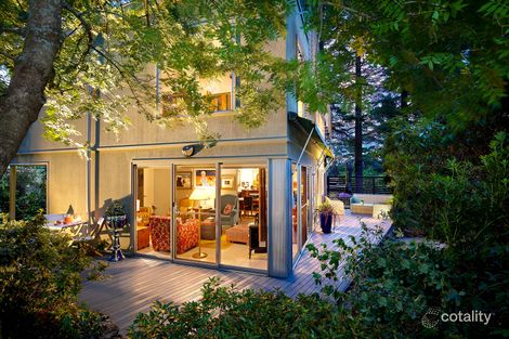 10 Bellevue Rd, Wentworth Falls, NSW 2782