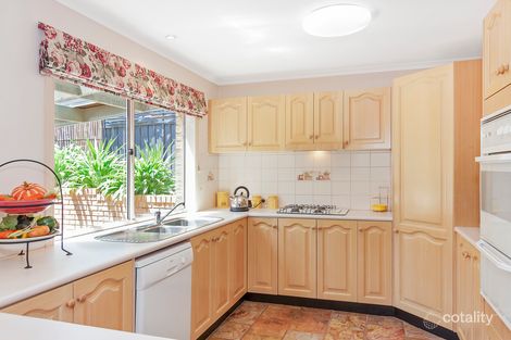 Property photo of 11 Peppermint Walk South Morang VIC 3752