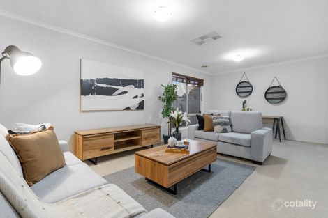 Property photo of 20 Scarvell Crescent Caroline Springs VIC 3023