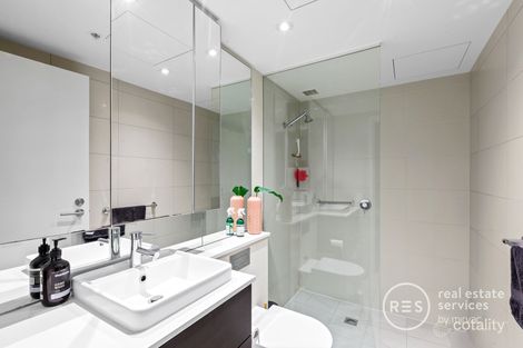 Property photo of 1202/100 Lorimer Street Docklands VIC 3008