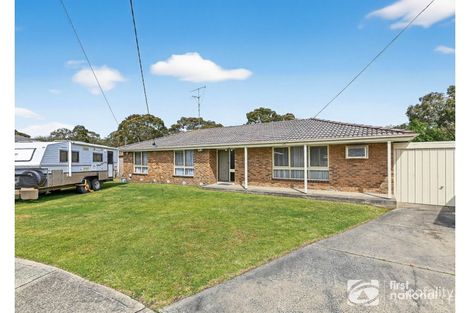 8 Dalray Ct, Cranbourne, VIC 3977