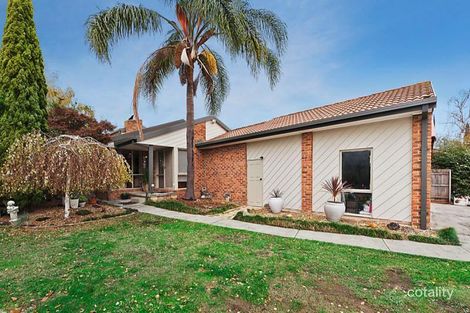 2 Pascoe Ct, Mooroolbark, VIC 3138