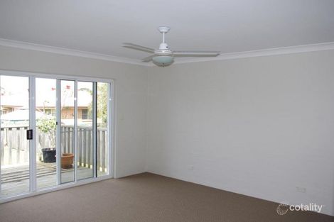 Property photo of 1/2 Connell Street Old Bar NSW 2430