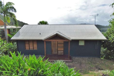 17 Passage Ave, Shute Harbour, QLD 4802