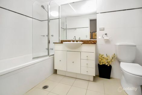 Property photo of 13/10 Webb Street Croydon NSW 2132