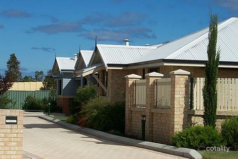 38 Turnbury Park Dr, Jandakot, WA 6164