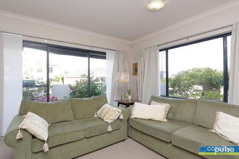 Property photo of 21 Arcadia Crescent Bateman WA 6150