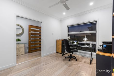 Property photo of 24 David Place Manly West QLD 4179