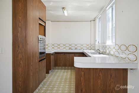 Property photo of 4/17 Second Avenue Broadbeach QLD 4218