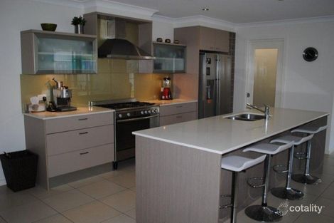 Property photo of 18 Carinda Place Forster NSW 2428