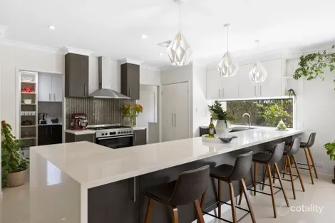 Property photo of 5 Cockatoo Street Upper Kedron QLD 4055