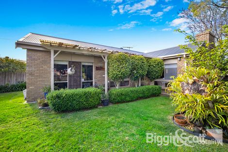 Property photo of 2 Helm Street Aspendale VIC 3195