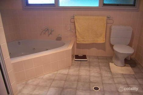 Property photo of 1046 Yensch Avenue North Albury NSW 2640