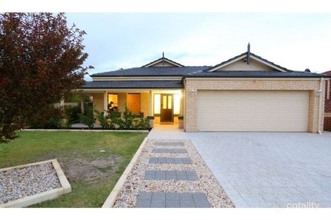 Property photo of 15 Rufford Lane Canning Vale WA 6155