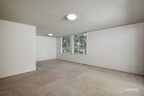 Property photo of 4/17 Second Avenue Broadbeach QLD 4218