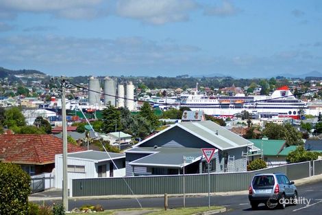 Property photo of 37 Thomas Street East Devonport TAS 7310