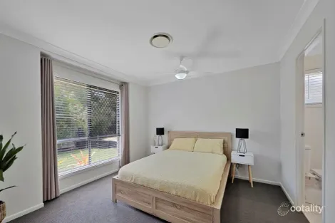 Property photo of 19 Green Avenue Branyan QLD 4670