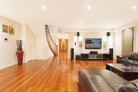 Property photo of 18 The Esplanade Point Cook VIC 3030