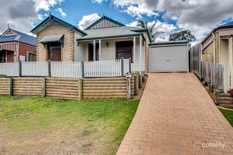 Property photo of 15 Chevron Close Forest Lake QLD 4078