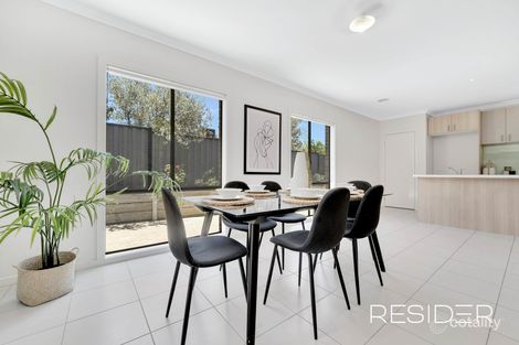 Property photo of 4 Clyde Road Mernda VIC 3754