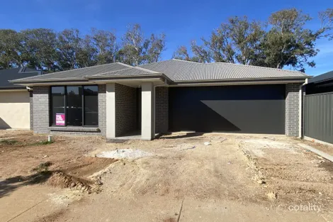 4 Glenthorne Cres, Andrews Farm, SA 5114