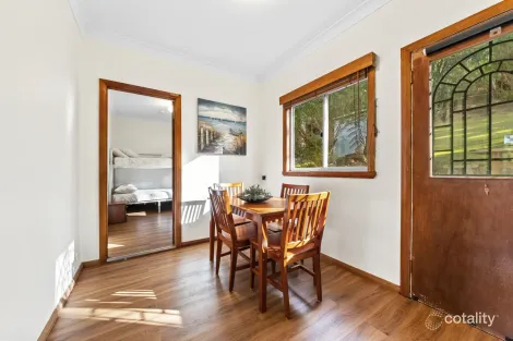 Property photo of 33 Cornelian Road Pearl Beach NSW 2256