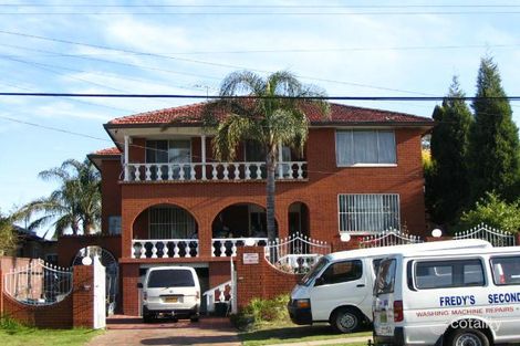 31 Lucretia Rd, Toongabbie, NSW 2146