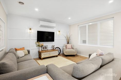 Property photo of 19 Maple Drive Romsey VIC 3434