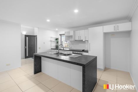 Property photo of 2/32 Park Avenue Yamba NSW 2464