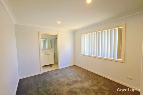 Property photo of 6 Merryweather Close Minto NSW 2566