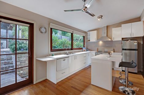 Property photo of 19A Clovelly Road Hornsby NSW 2077
