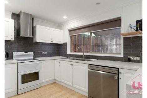 Property photo of 63 Allied Drive Carrum Downs VIC 3201