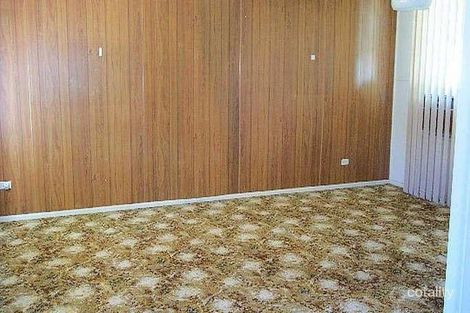 Property photo of 6 Hume Boulevard Killarney Vale NSW 2261