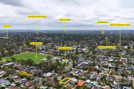 Property photo of 1/70 Mountain Gate Drive Ferntree Gully VIC 3156